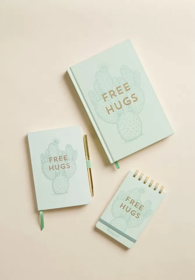 Blush Sélection Décoration Carnet À Spirales Free Hugs Cheap