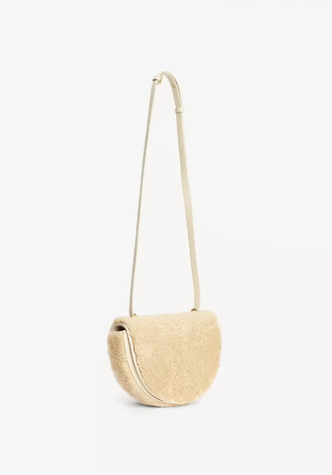 By Malene Birger Sac Cebella New