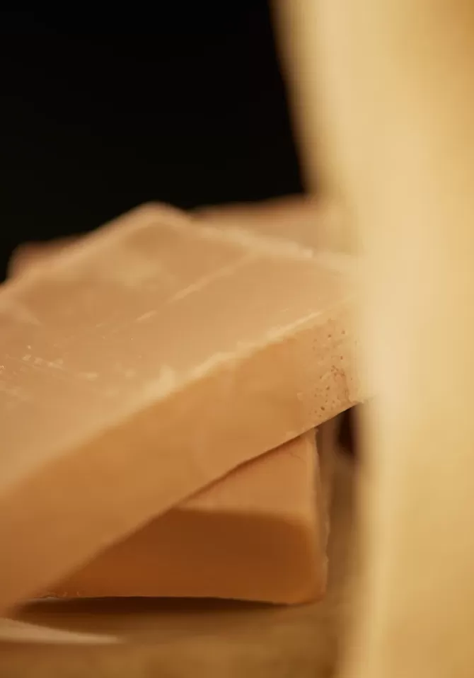 Zielinski And Rozen Savon Solide Poivre Rose, Élémi, Cannelle, Cuir 75g Hot