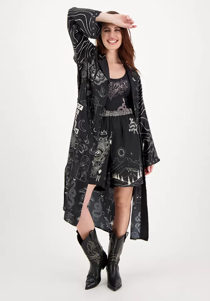 Me369 Short Liberty Black Magic Store